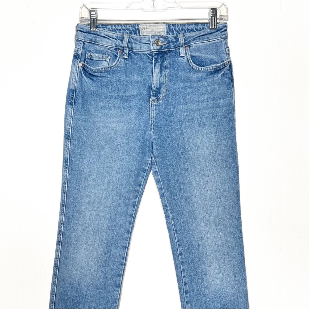 Free People Fringe Hem High Rise Cropped Straight Leg Girlfriend Jeans - Picture 7 of 12